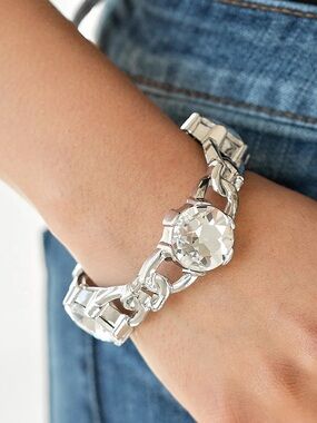 Chunky Silver Chain Stretch Bracelet with Large Crystal Accents